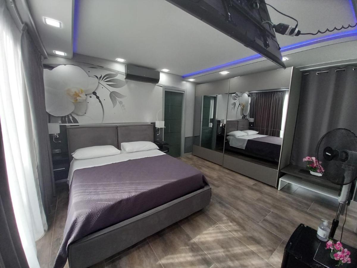 Casa Mika Hotell Procida Exteriör bild